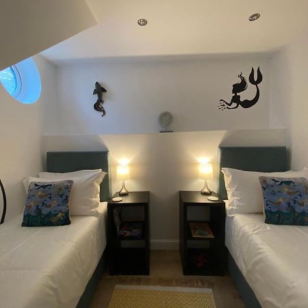 Starboard Side Brixham - Ideal Seaside Getaway With Parking 외부 사진