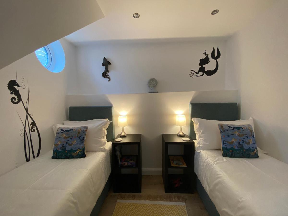 Starboard Side Brixham - Ideal Seaside Getaway With Parking 외부 사진
