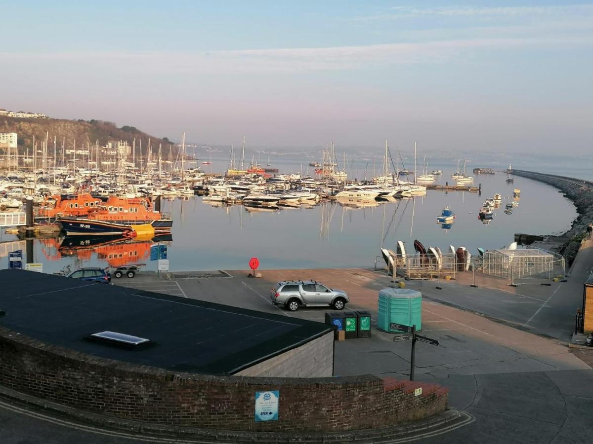 Starboard Side Brixham - Ideal Seaside Getaway With Parking 외부 사진